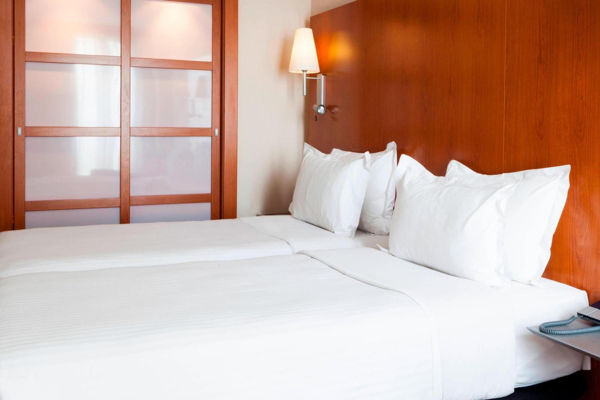 Ac Hotel Palencia By Marriott Esterno foto